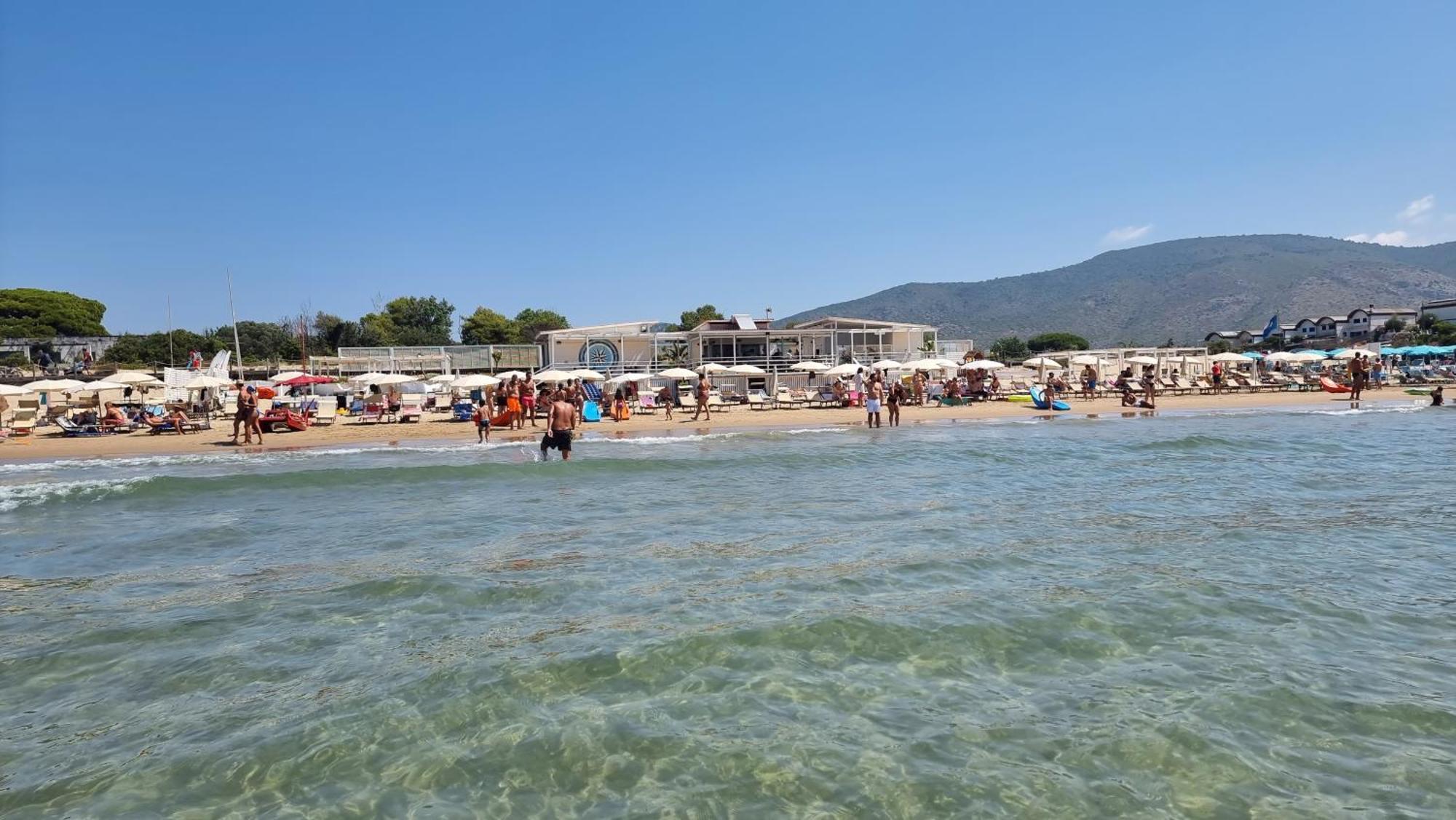 La Villa Fronte Spiaggia Bandiera Blu Sperlonga Buitenkant foto