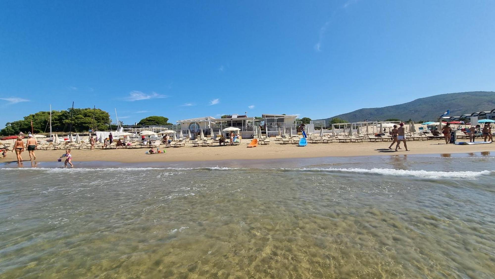 La Villa Fronte Spiaggia Bandiera Blu Sperlonga Buitenkant foto