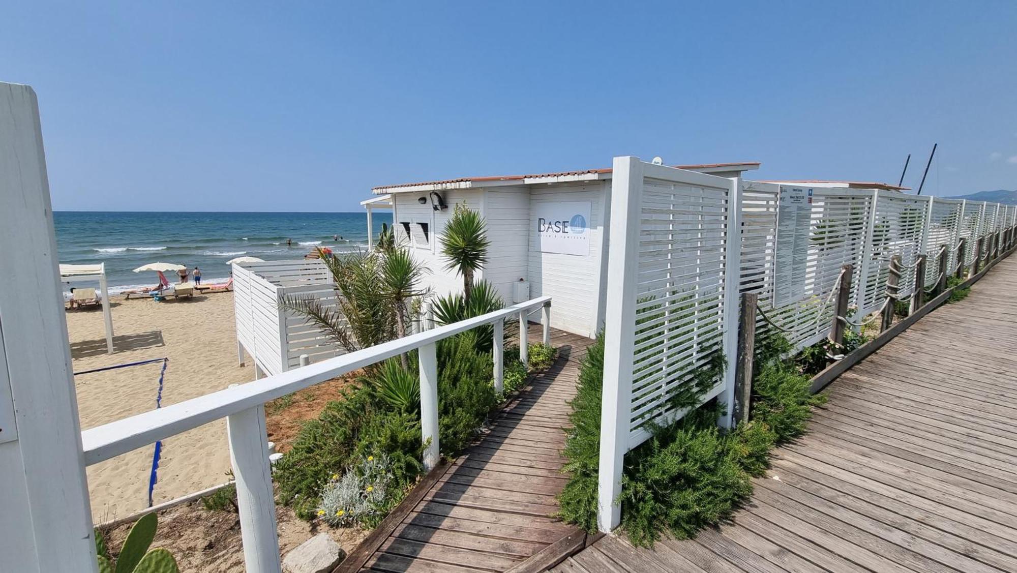 La Villa Fronte Spiaggia Bandiera Blu Sperlonga Buitenkant foto